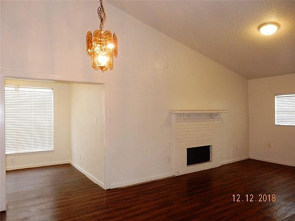 3rd image of 724 Denmark Dr