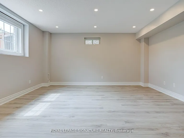 16 Dancing Waters Rd #BASEMENT — Photo 11