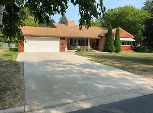 1119 Lake St, Alexandria, MN 56308