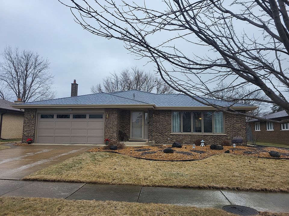 1st image of 15317 Heather Ct