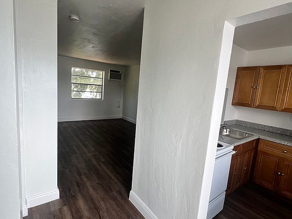 2nd image of 9150 NW 7th Ave #305