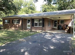 108 Wheatley Dr, Newbern, TN 38059