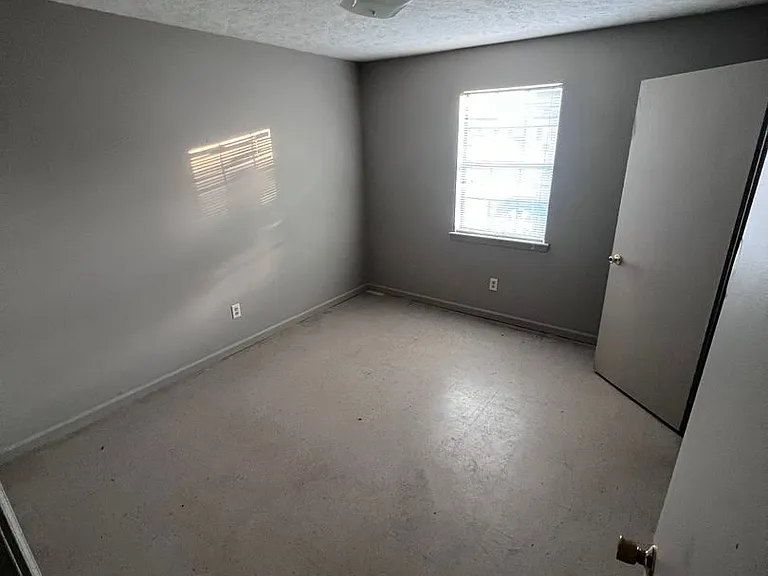 1020 South St #4 — Photo 13