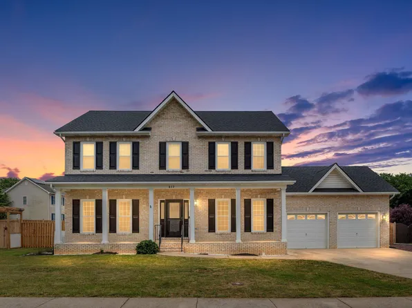 677 Dellinger Dr, Strasburg, VA 22657