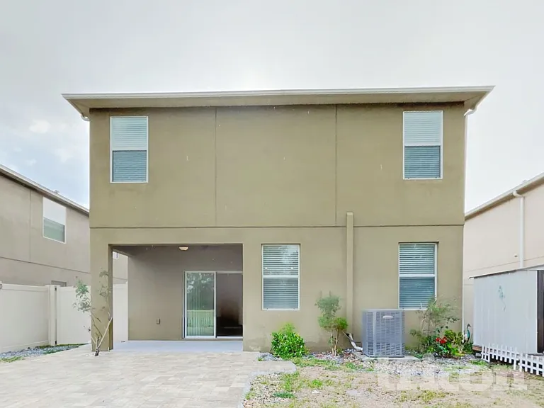 13702 Lakemont Dr — Photo 16