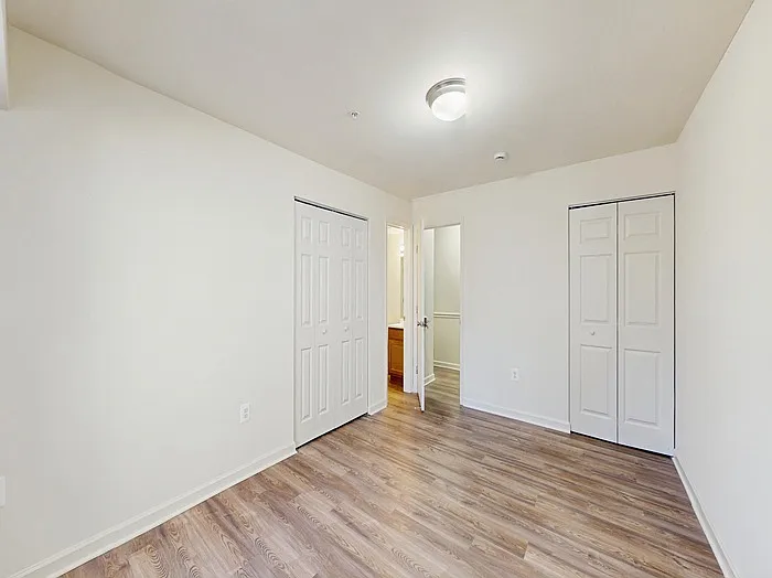 Maple Ridge Apartments — Photo 24