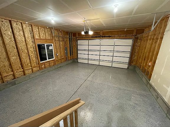 3rd image of 7051 Branston Ave