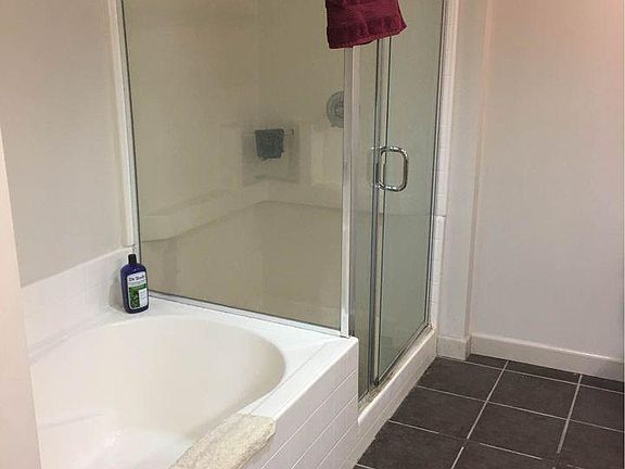 5th image of 115566 Burbank Blvd #407