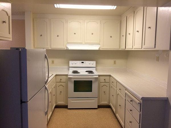 1st image of 4165 N Glenn Ave APT C