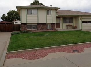 51 Briarwood Cir, Pueblo, CO 81005