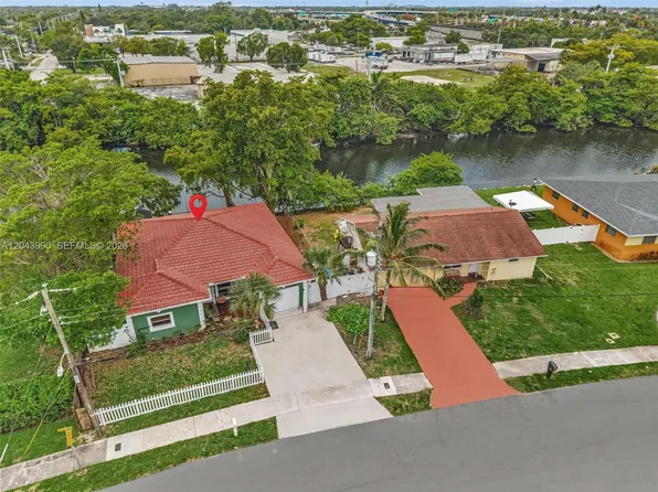 1800 NW 3rd Ct, Fort Lauderdale, FL 33311