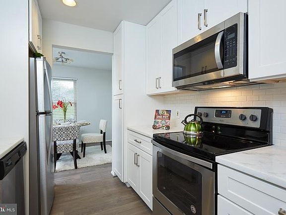5th image of 18405 Guildberry Dr #18405