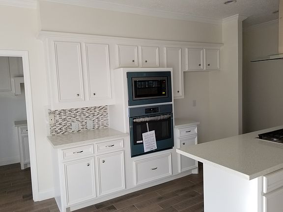 4th image of 4510 Sylvan Glen Dr