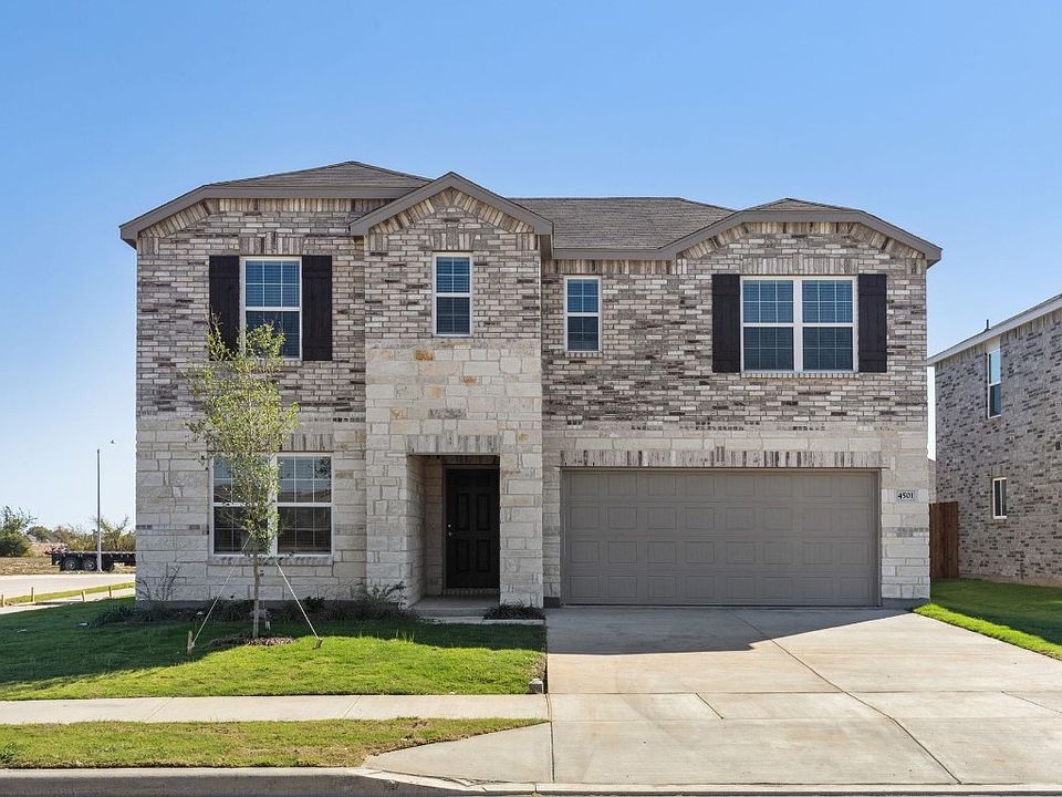 1st image of 4501 Benham Dr