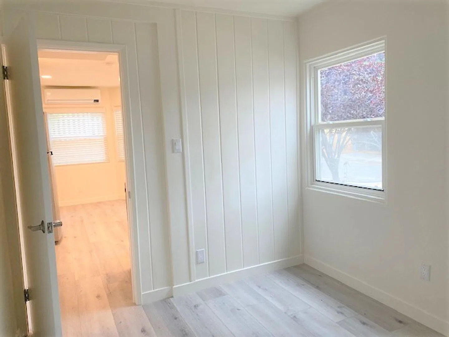 Beautiful 1 Bed/1 Bath in Eagle Rock! — Photo 4