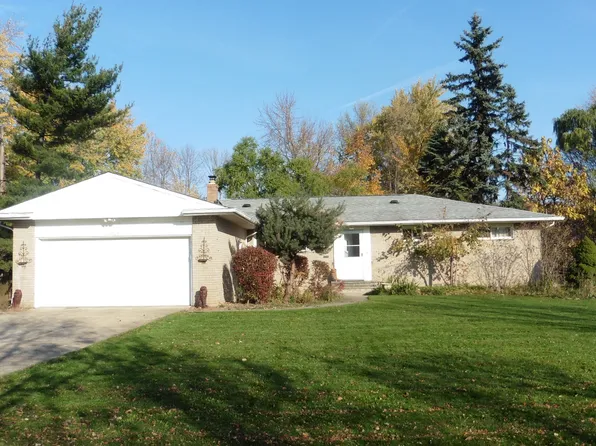 24365 Sittingbourne Ln, Beachwood, OH 44122