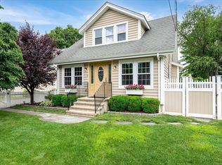 30 Douglas Ave #1, Stamford, CT 06906