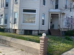 802 Langdon St #B, Alton, IL 62002