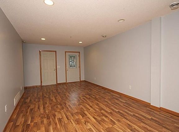 2nd image of 1124 Norton Ave NE