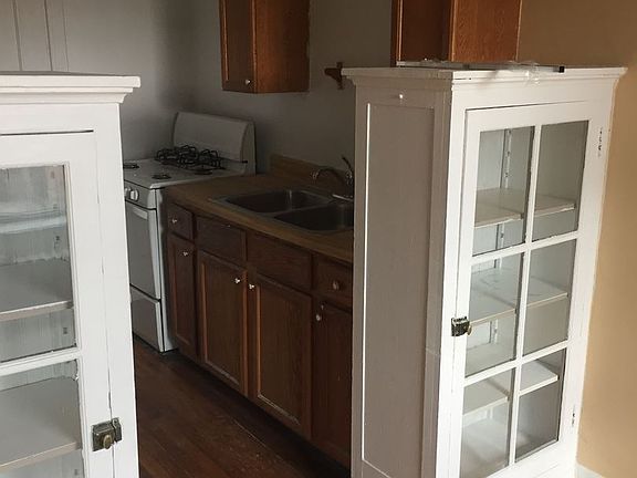 4th image of 2532 Highland Ave APT 08