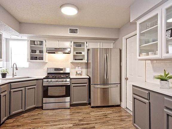 3rd image of 1714 Tamra Ct