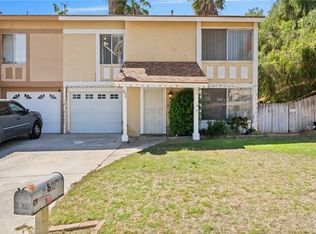 6829 John Dr, Riverside, CA 92509