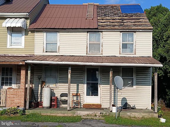 2nd image of 214 E Railroad Ave