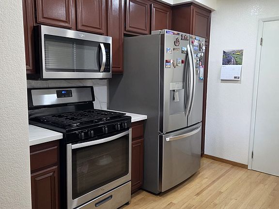 4th image of 5273 Fairbanks Cmn
