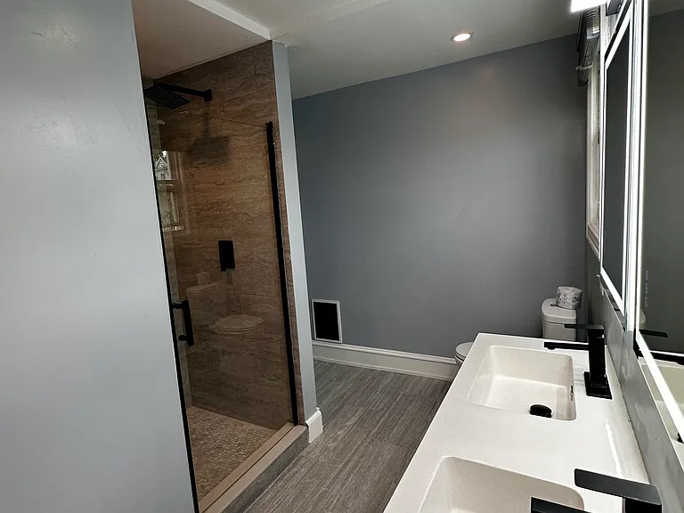 37 N Spring Garden St — Photo 2