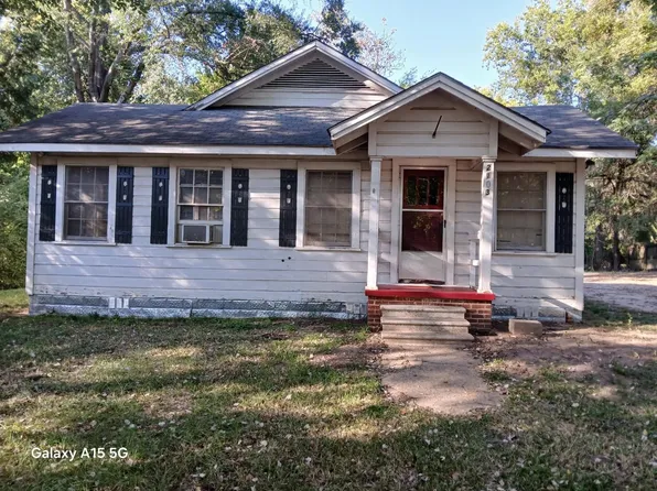 2103 Lower Port Caddo Rd, Marshall, TX 75672