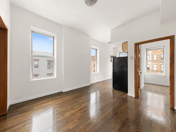 212 South 1st Street image 1 of 8