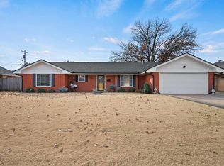 1925 Live Oak St, Enid, OK 73703