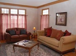 3 Far Horizon Ln, Sandy Hook, CT 06482