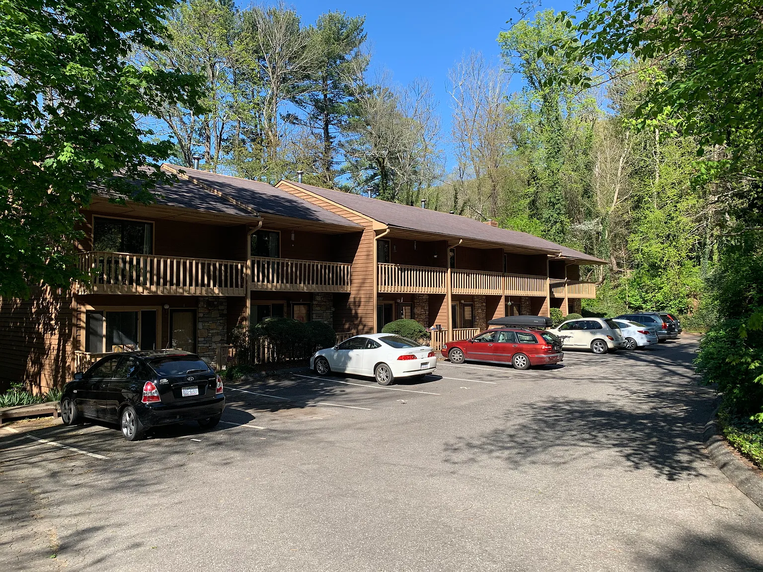2 bed, 1.5 bath, $1,675 — Photo 1