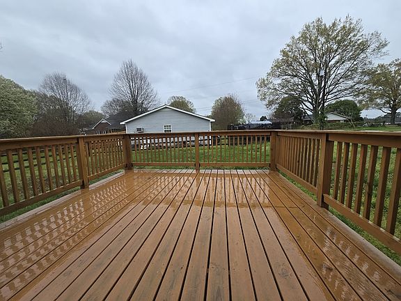 2nd image of 1142 Stallings Rd