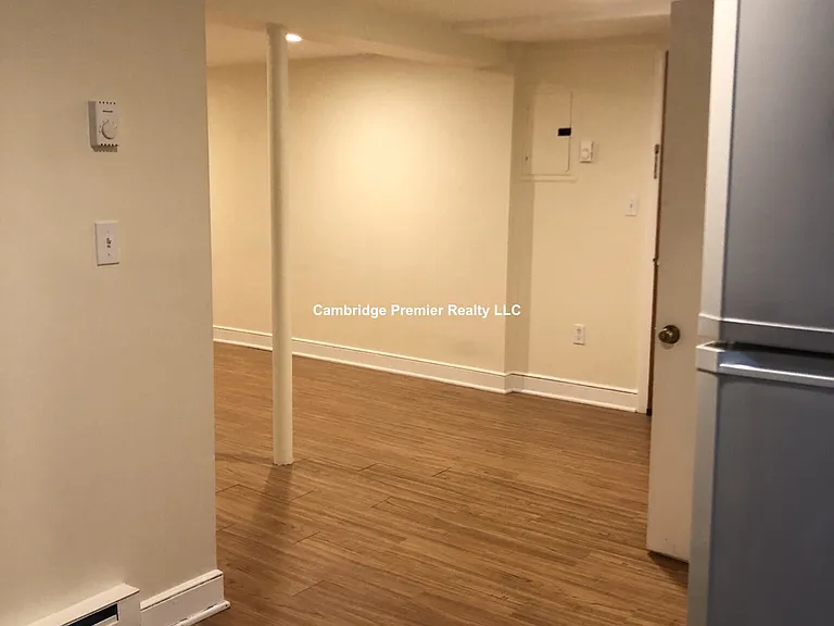 34 Chatham St #B — Photo 7