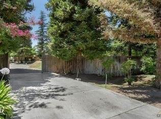 6317 Almond Dr, Bakersfield, CA