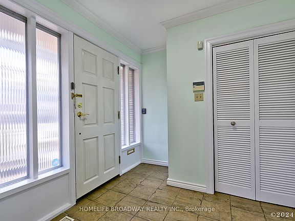 3rd image of 42 Sciberras Rd