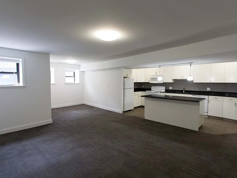 5229 S. Drexel Avenue — Photo 1