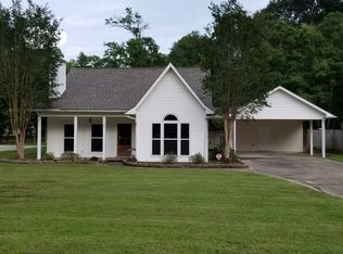 130 Clinton St, Denham Springs, LA 70726