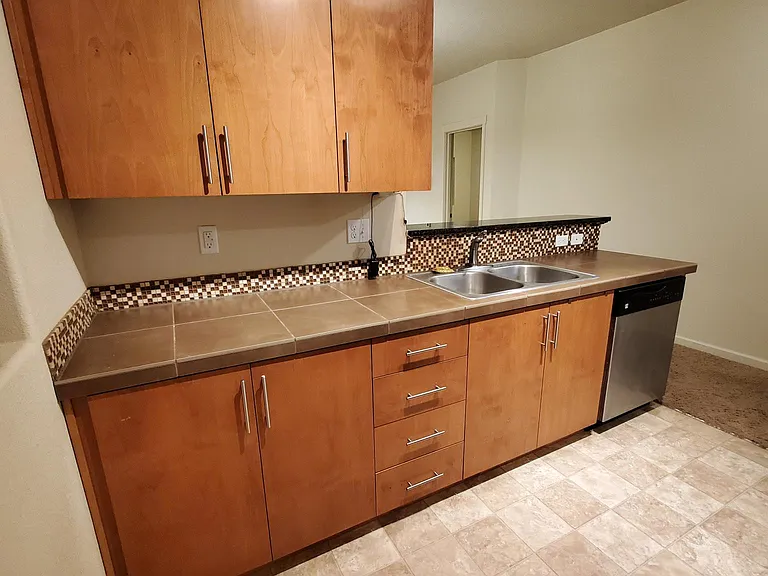 11850 NW Holly Springs Ln #304 — Photo 12