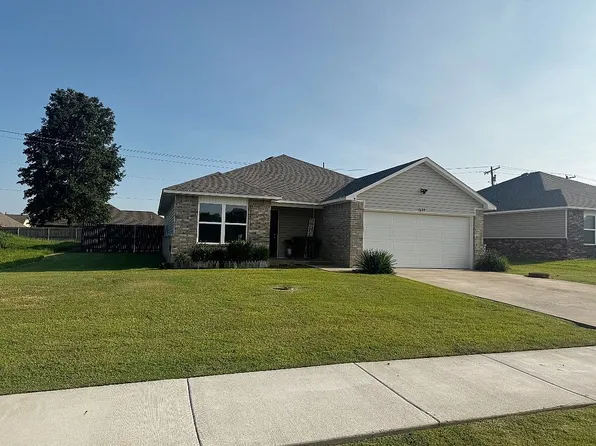 3633 E Augusta Ave, Muskogee, OK 74403