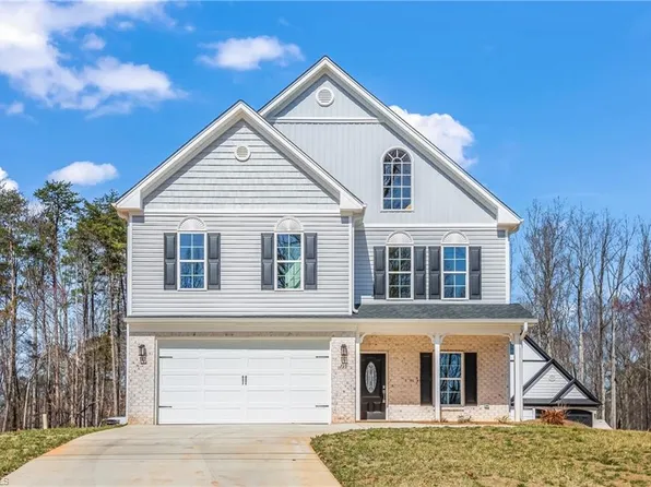 739 Petree Rd, Winston Salem, NC 27106