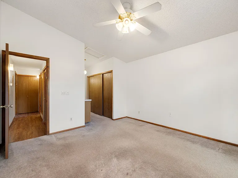 1075 S Garrison St #203 — Photo 12