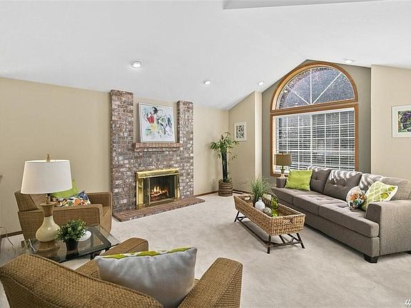 5th image of 6015 Miner Dr SW