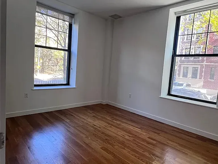 123 Parkside Ave #1S — Photo 11