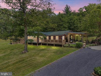 693 Many Waters Ln, Fort Valley, VA, 22652