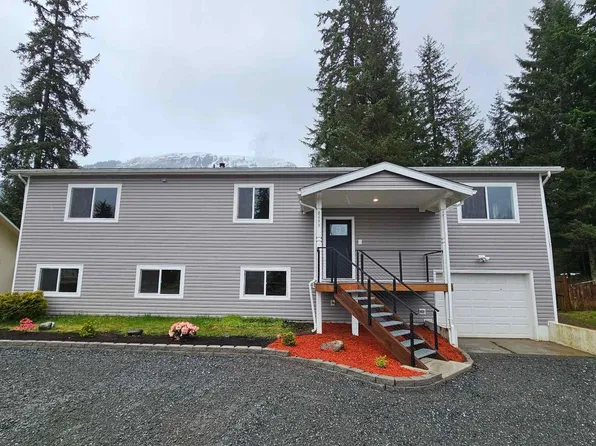 8699 Duran St, Juneau, AK 99801