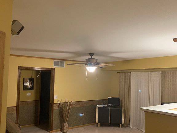 4th image of 12910 W 159th St APT 3B