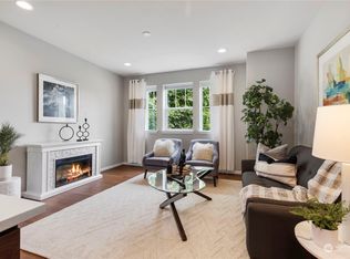 3250 SW Graham St UNIT 102, Seattle, WA 98126